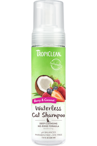 TropiClean Berry & Coconut Waterless Cat Shampoo: Deep Cleaning 7.4oz