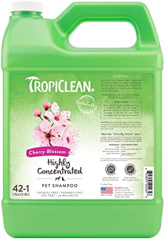 TropiClean  Cherry Blossom High Concentrate Shampoo Gallon 42:1